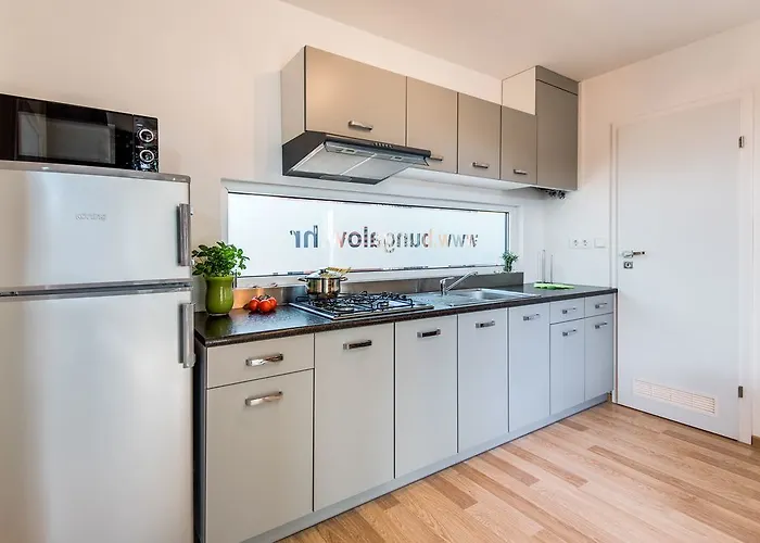 Amadria Park Trogir - Mobile Homes Üdülőpark Seget Vranjica