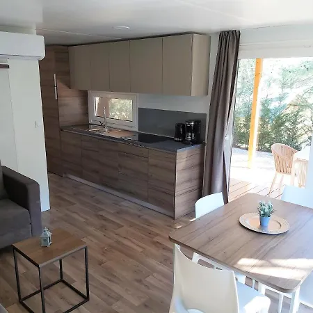 Kompleks wypoczynkowy Amadria Park Trogir - Mobile Homes