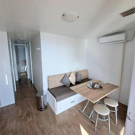 홀리데이파크 Amadria Park Trogir - Mobile Homes 4*