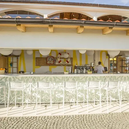 פארק נופש Amadria Park Trogir - Mobile Homes סגט ווראנייצה
