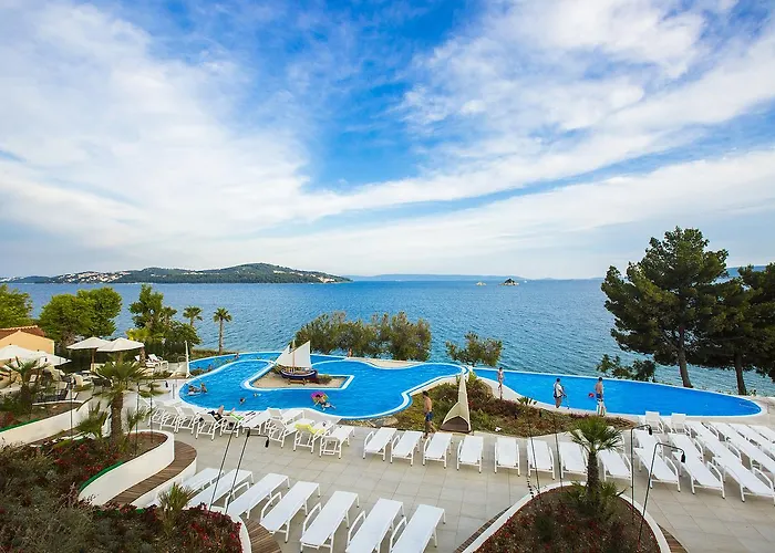 База отдыха Amadria Park Trogir - Mobile Homes 4*